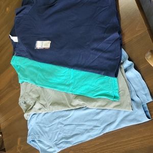 Bundle of 4 - 2X Terra & Sky Semi-Fitted Short Sleeved Tees V-Neck 3Used 1New